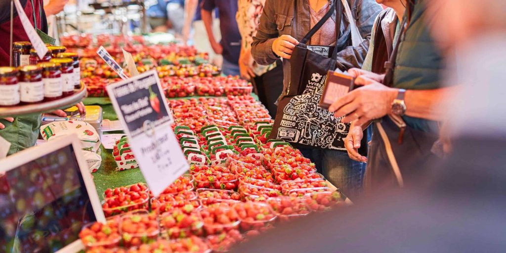 Marché dans le Morbihan pour illustrer l'article